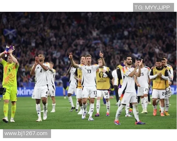 2012年欧洲杯经典对决德国队与巅峰西班牙队的传奇之战回顾 2012年欧洲杯经典对决德国队与巅峰西班牙队的传奇之战回顾